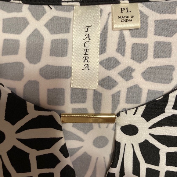 Tacera Black and White Dress - Picture 2 of 3